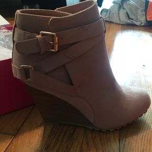 Blush ankle wedge bootie